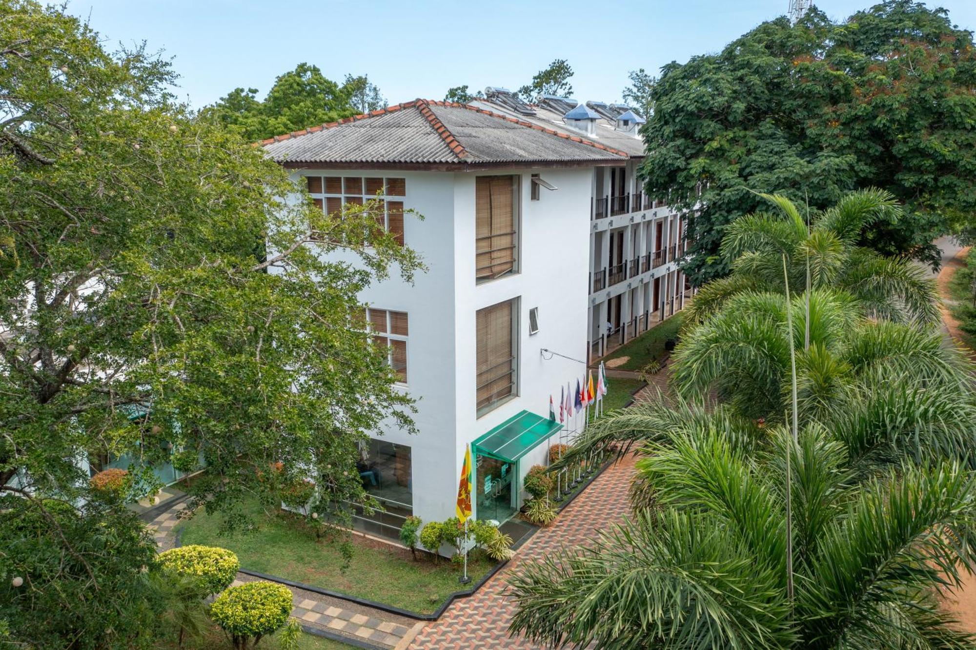 Elephant Eye Hotel 티사마하라마 외부 사진