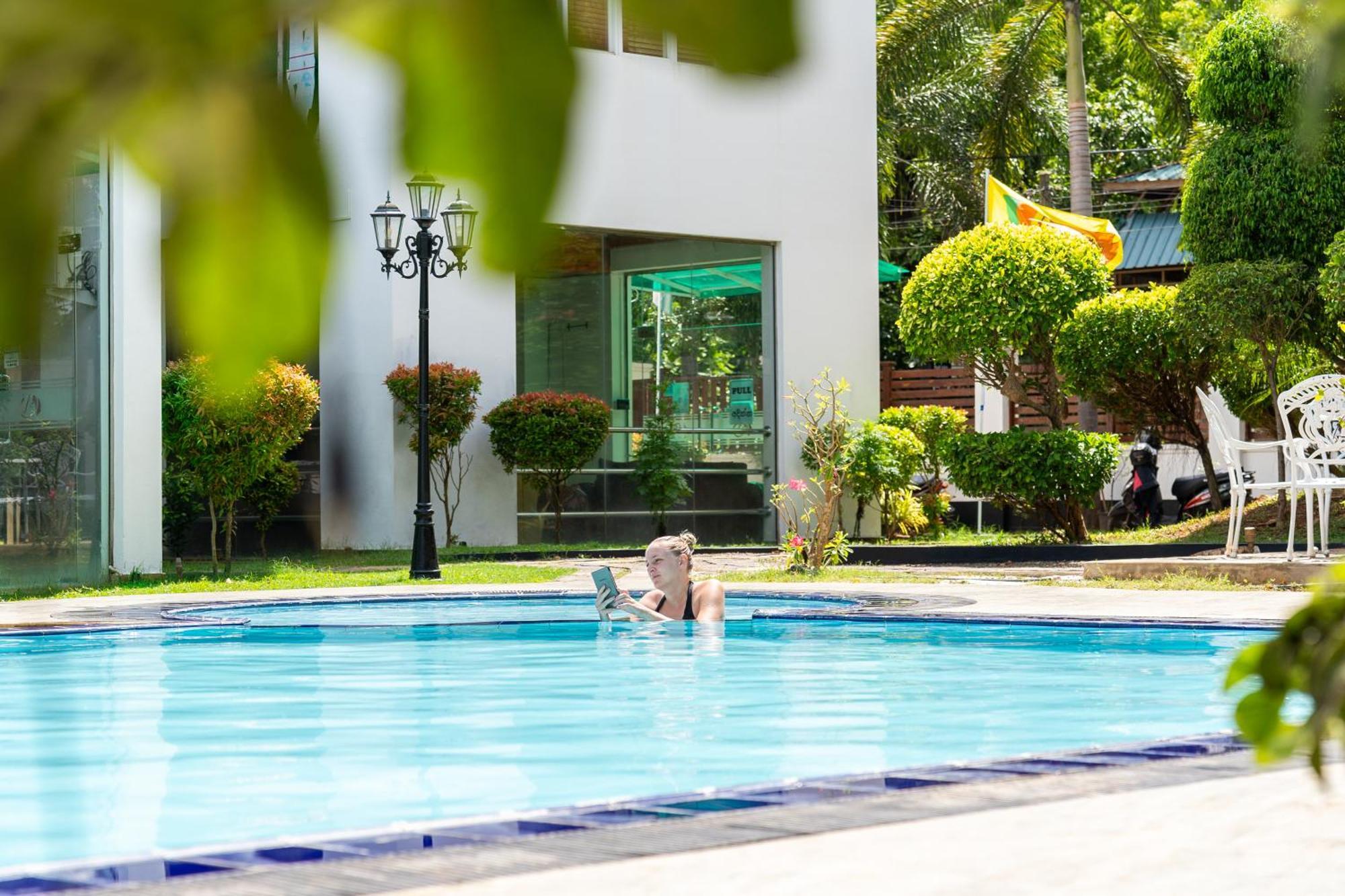 Elephant Eye Hotel 티사마하라마 외부 사진